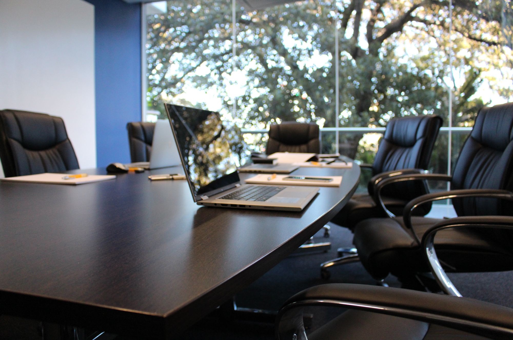 jo_johnston-office-1516329